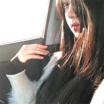 改变攻略对象后，冷面少主他开窍了